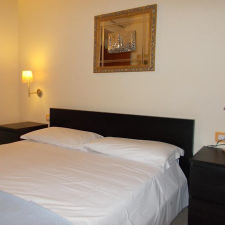 Bed And Breakfast Beautiful Roma エクステリア 写真
