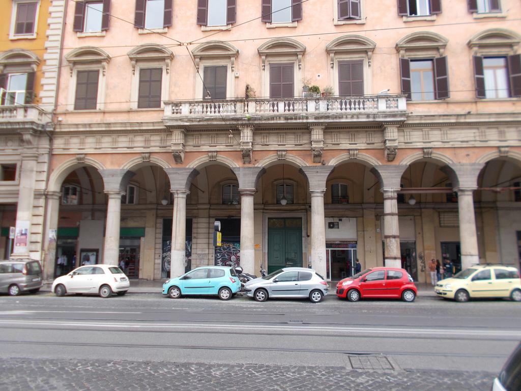 Bed And Breakfast Beautiful Roma エクステリア 写真